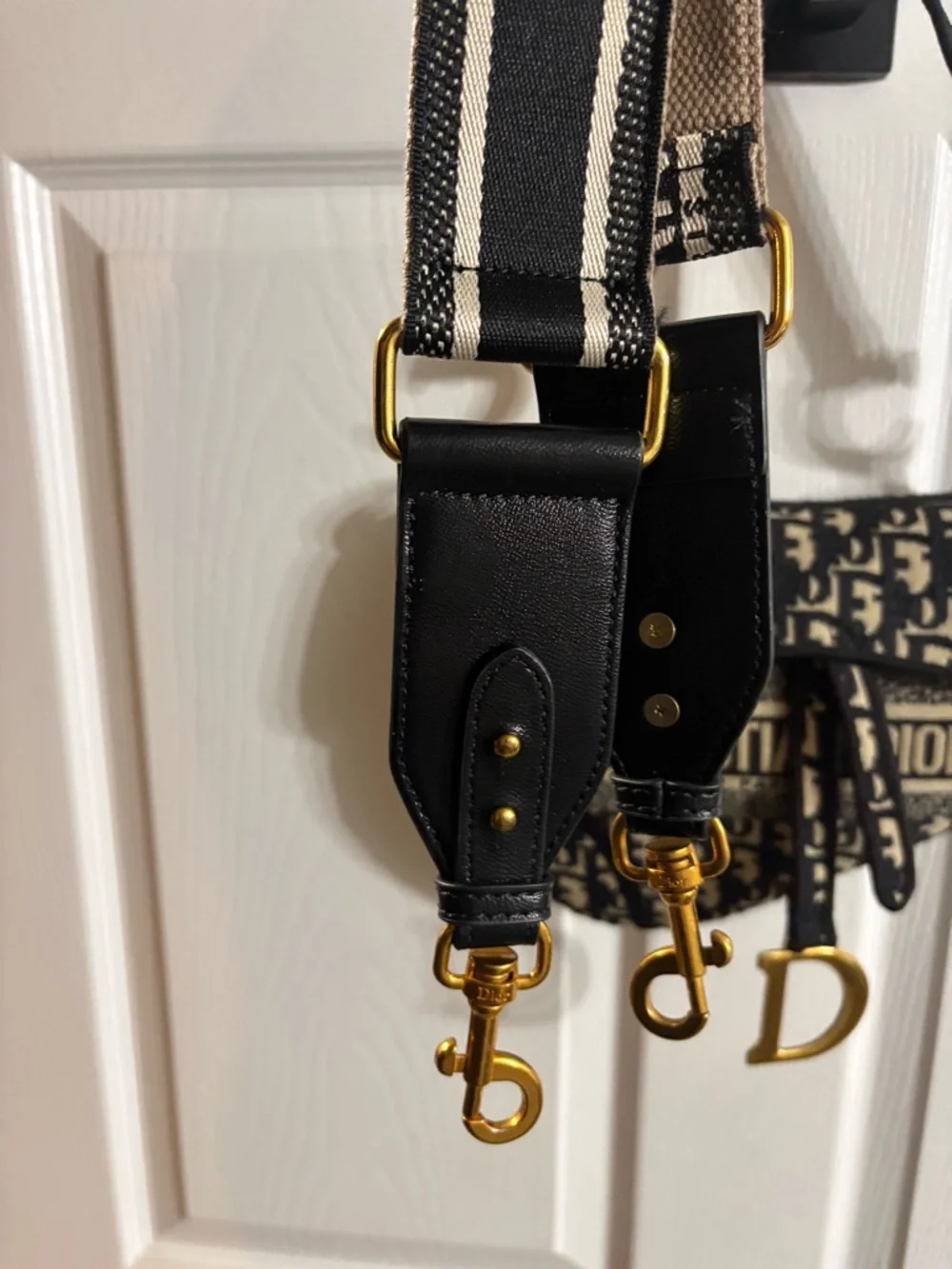 Dior Beige & Navy Oblique Saddle Bag with Gold 'D' Charm - Picture 5 of 8